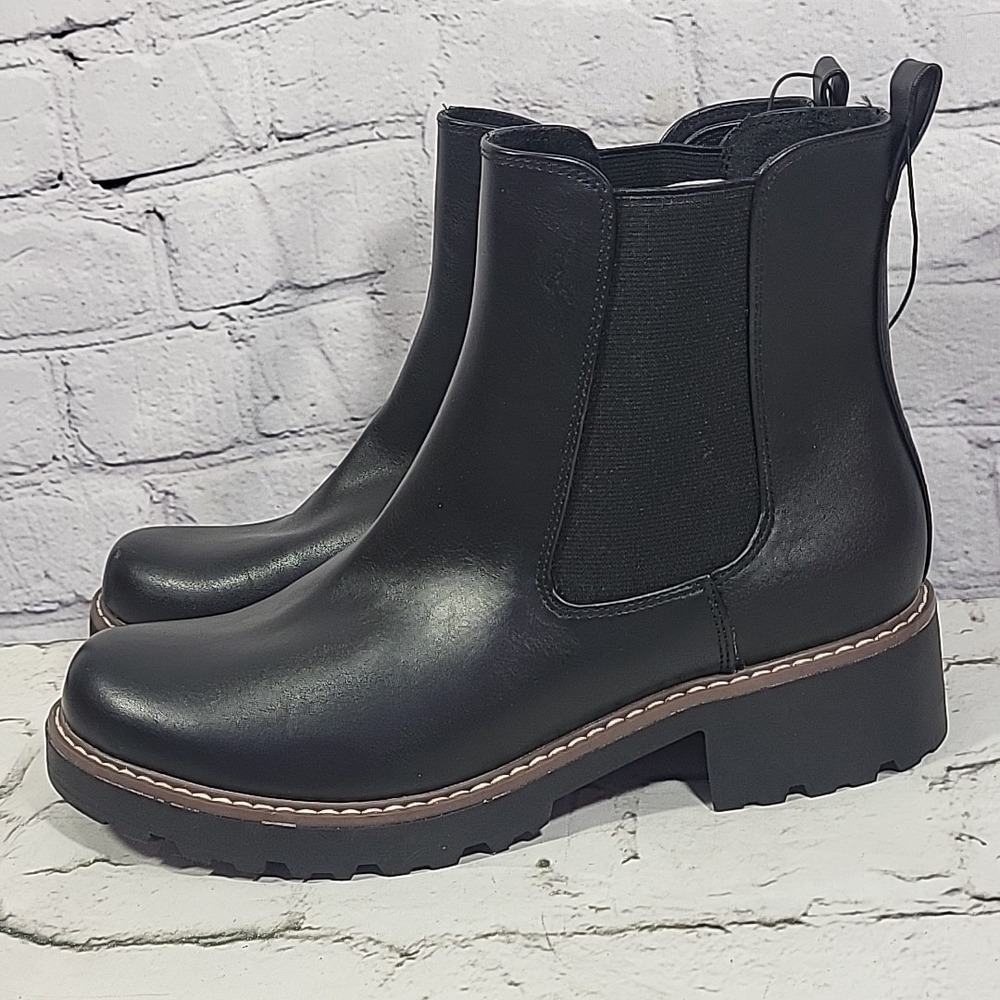 Universal Thread Chelsea Boot With Memory Foam In… - image 8